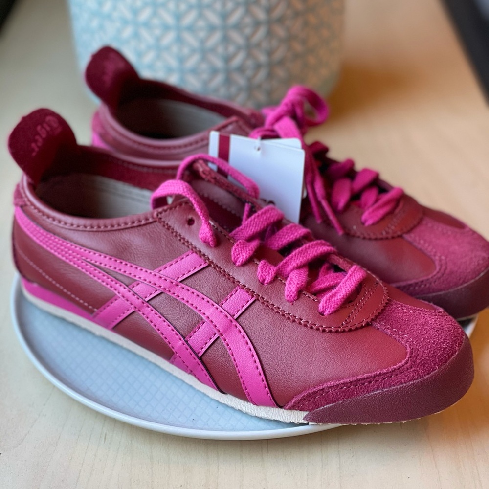 ASICS Onitsuka Tiger “Mexico 66” athletic shoes